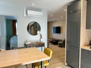 60 m² apartment in the center of Poitiers - Image 2
