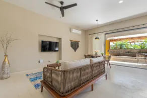 San Pedrito: Pool, grill, 10 min walk to the beach - Image 2