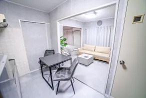 [With a projector] Modern room in the Shinagawa area, 5-minute walk to Togoshi Ginza, direct access to Asakusa, 36 m² | Spacious. - Image 5