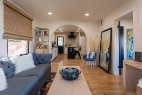 Historic 1928 Bungalow in eclectic Downtown PHX - Image 2