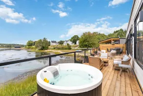 OceanFront #12 HotTub Private Deck waterfront BBQ - Image 2