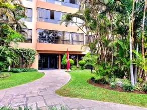 E°| Golf View Suite | Embassy Area | 1804 1B - Image 4