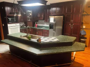 Cozy Entire Home - Image 5