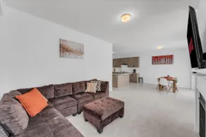 Luxurious New Build by Elora Gorge I Large Tub - Image 2