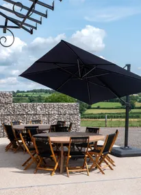 Country house sleeps 15 (pool 03/27) - Image 4