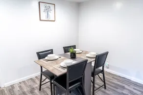 Guest Suite in Bartlett - Image 4