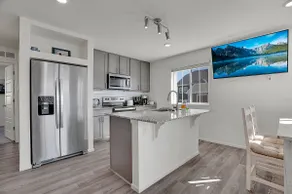 Modern 3BR House Near Higways & Denver Int Airport - Image 4