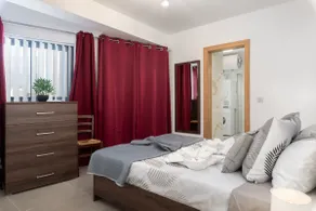 Stylish Stay w/ 2 Balconies - Yacht Marina Area - Image 4