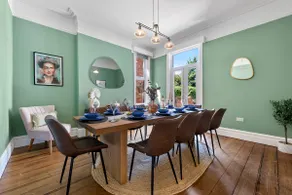 5-Bed Luxury Manor, Games Room, Off road parking & Stylish interiors, Central Gloucester, Cotswolds - Sleeps up to 12 Great for Groups! by Blue Puffin Stays - Image 5