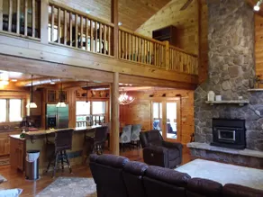 Luxury Log Home4 Bedroom 3 kings/2queens-3.5Baths - Image 2
