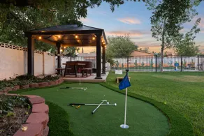 5 Bed, Sleeps 16! Pool, Hot Tub, Game Room & Golf! - Image 2