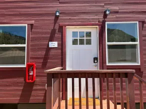 Pitaya Cabin @ Vineyard Winery, 6 Adults, 2 Kids - Image 3