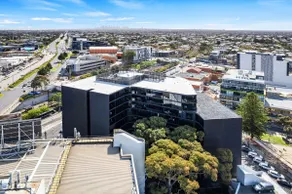 Cozy 2b2b apt - 20m to Moorabbin Station - Image 2