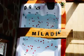 Miladi Suit Bungalow - Image 4