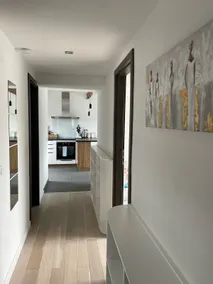 Ferry Apartment - Image 2