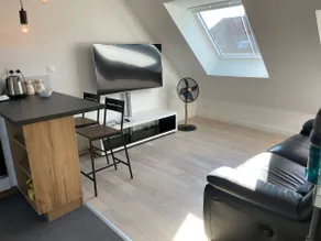Ferry Apartment - Image 4