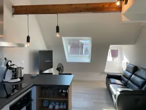 Ferry Apartment - Image 3