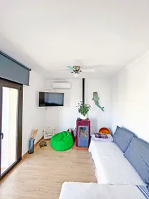 Apartment with a large terrace - Image 2