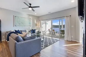 Pool • Balcony • Island • King • 505Mbps • Smart TVs - Image 2