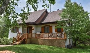L'Etage at Grand Chalet, in the heart of Val-David - Image 2