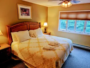 Loon #2-2 Bed/2 Bath Condo-In&Outdoor Pools-Gym - Image 3