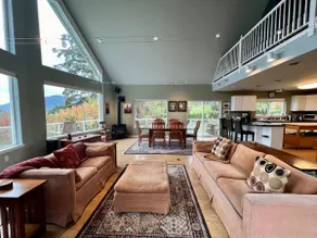 Bow-Edison Paradise Getaway - Image 2