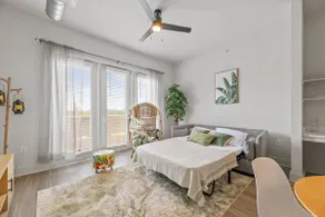 Dallas Dream Stay | Prime Location | 1BR | 2BEDS - Image 5