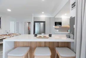 Silver Sky | Modern Comfort by Maroochy River - Image 2