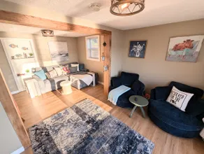 Dogs Stay Free! Fenced Lakefront Home with Sunsets - Image 3
