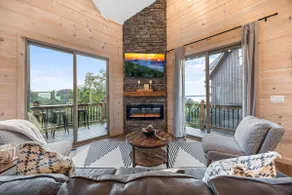 Best of Both Worlds: Lake Views/Near Pigeon Forge - Image 4