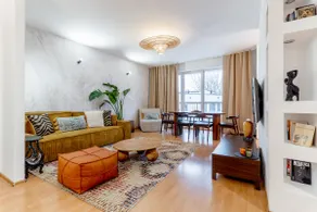 Warsaw Concierge Saxon Apartment - Image 5