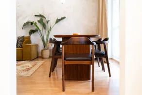 Warsaw Concierge Saxon Apartment - Image 2