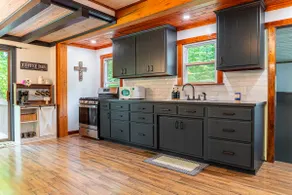 Rugged Luxe: Hot tub; and (Summertime) Party Barn - Image 2