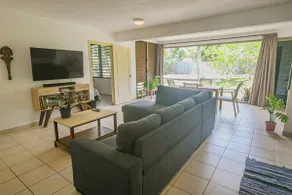 Le Coco Eden House - Garden and Pool - Image 3