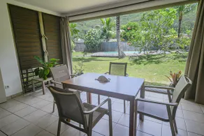 Le Coco Eden House - Garden and Pool - Image 4