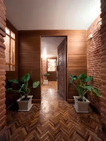 Ground Floor 2BHK Retreat | Garden View & Parking - Image 5