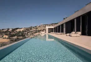 Coastal Villa Defined by Detail & Sleek Simplicity by etouri - Image 2