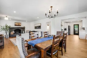 Entertainment Haven / Pool Table - Image 3