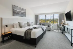 2 x Interconnecting Studio Apartments - Image 2