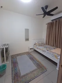 A&Z Homestay, Puncak Alam - Image 5