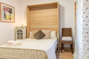 La Petite Maison de Nadette, one-bedroom apartment. - Image 4