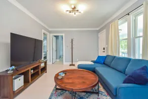 Mint: 4BR, 2BA~King Beds~Fully Fenced Yard - Image 5