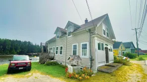 Special at Lobster Cove Friendship House - Image 3