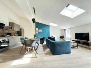 Spacious 8-bed apartment in the center of Riom - Image 3