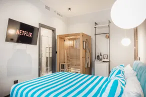 Penelope’s Suite&Spa with private parking - Image 4