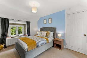 Classical Easter Cottage with Breathtaking Views - Image 5