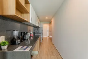 Penthouse Suite with Terrace / wifi, pool & gym - Image 3