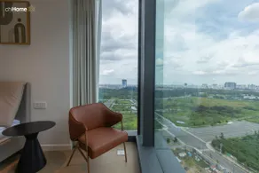 RiverView Corner Luxury 2Br 81m2 Opera by Chihome - Image 3