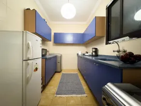 Antique and modern apartment - Image 5