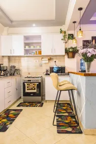 Serene Modern Apt Homely | Garden - Image 2